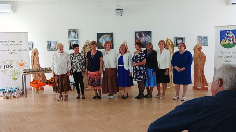 Spoločne foto recitárorov
